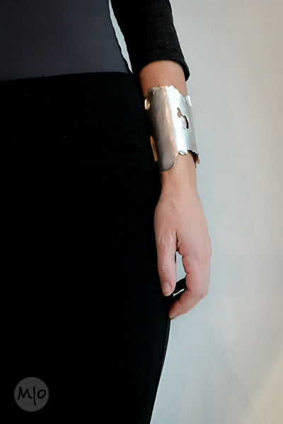 Version of Nature, Cuff